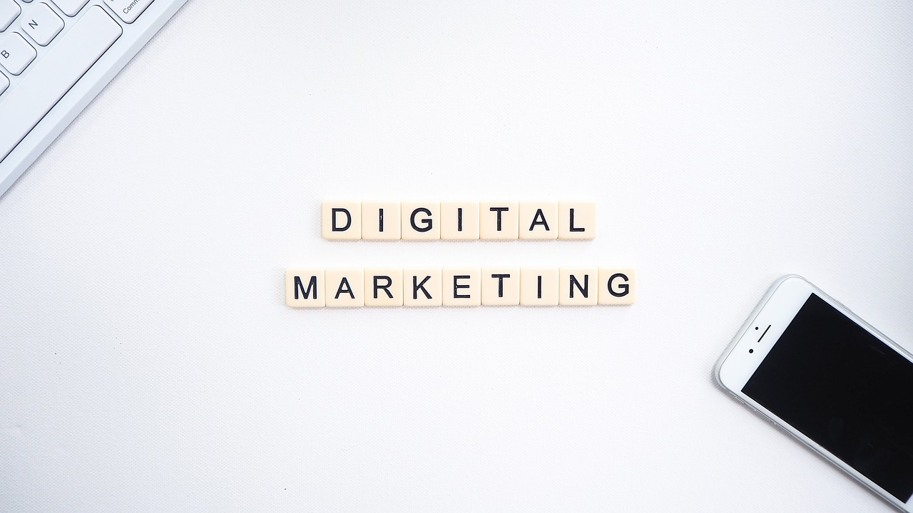 How to Minimize Digital Footprints